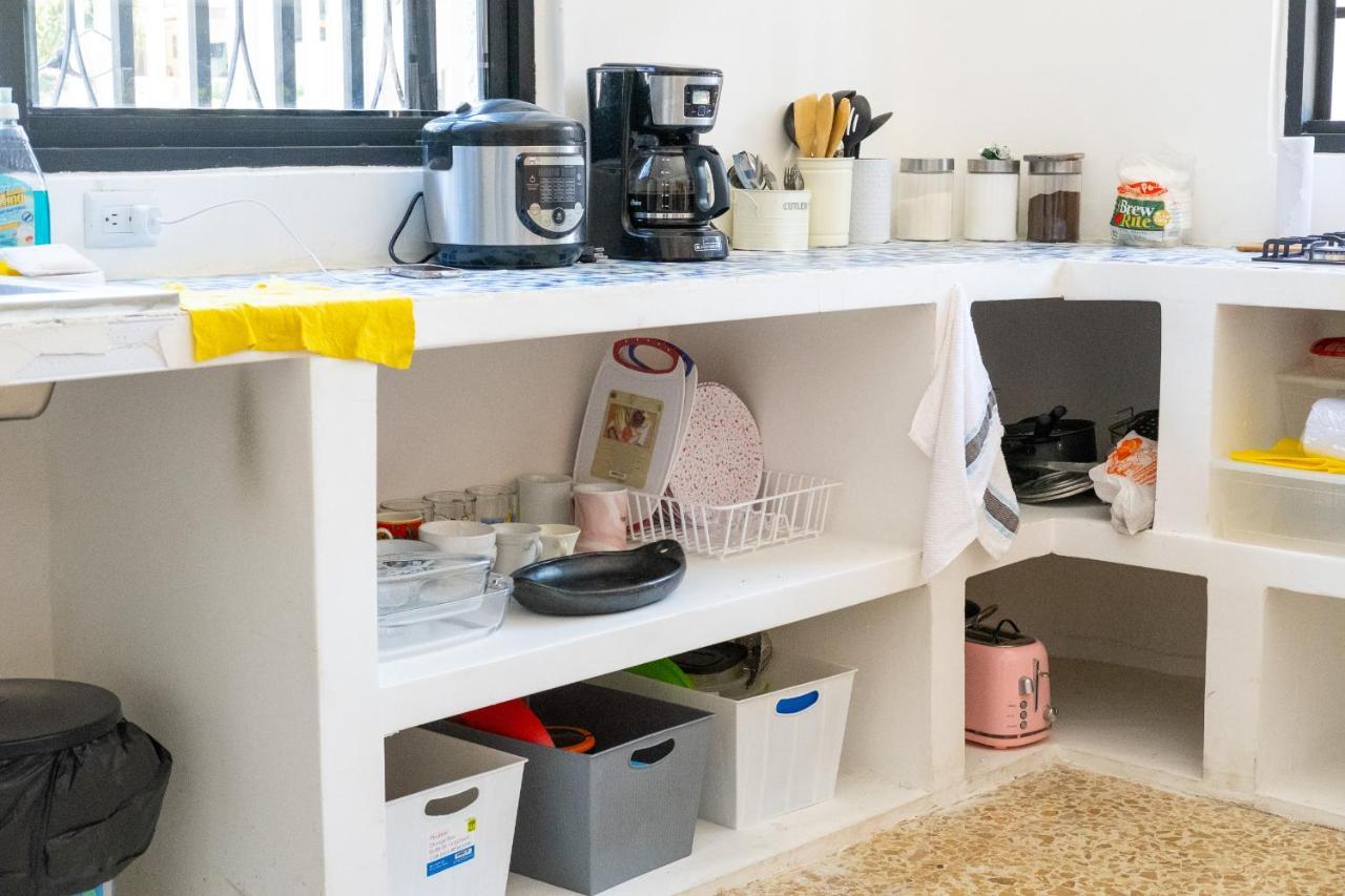 Baku Laureles Hostel Medellin Ngoại thất bức ảnh